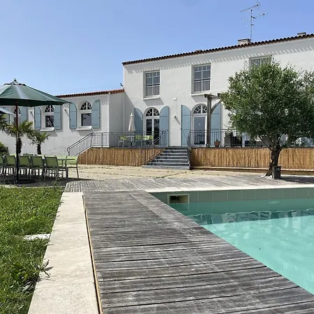 Holiday home Renovee A Avec Piscine Privee Et Vue Sur Le Lac, Ideale Pour 15 Personnes - Fr-1-622-105 *