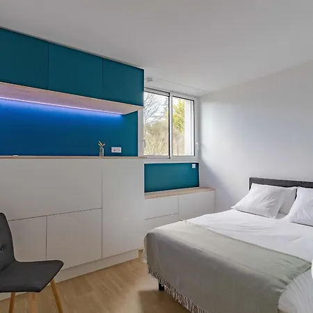 Σπίτι διακοπών Renovee A Avec Piscine Privee Et Vue Sur Le Lac, Ideale Pour 15 Personnes - Fr-1-622-105 *