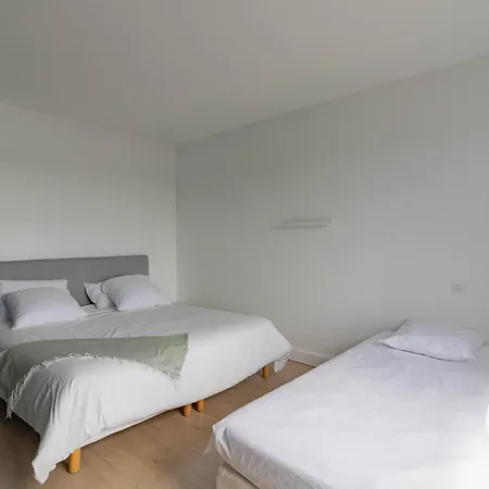 Holiday home Renovee A Avec Piscine Privee Et Vue Sur Le Lac, Ideale Pour 15 Personnes - Fr-1-622-105