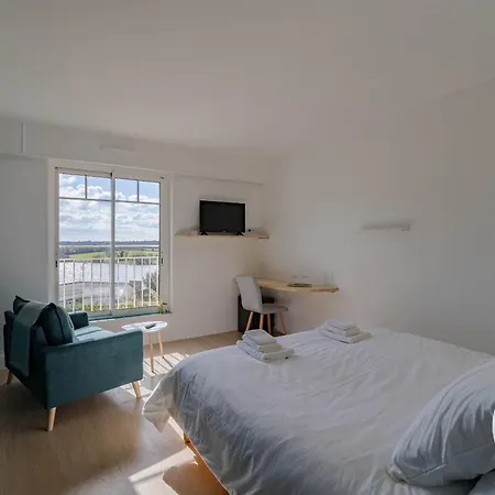 Holiday home Renovee A Avec Piscine Privee Et Vue Sur Le Lac, Ideale Pour 15 Personnes - Fr-1-622-105 *